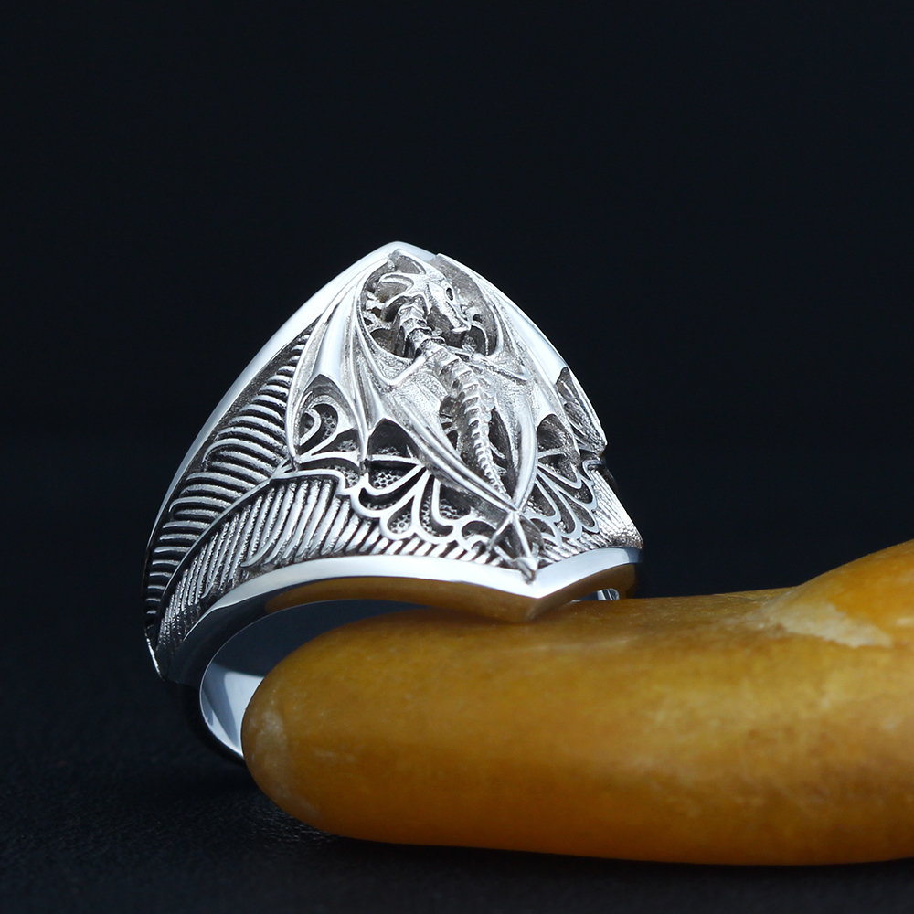 Flying Dragon Signet Vinking D - Signet Ring Men 评论和价格