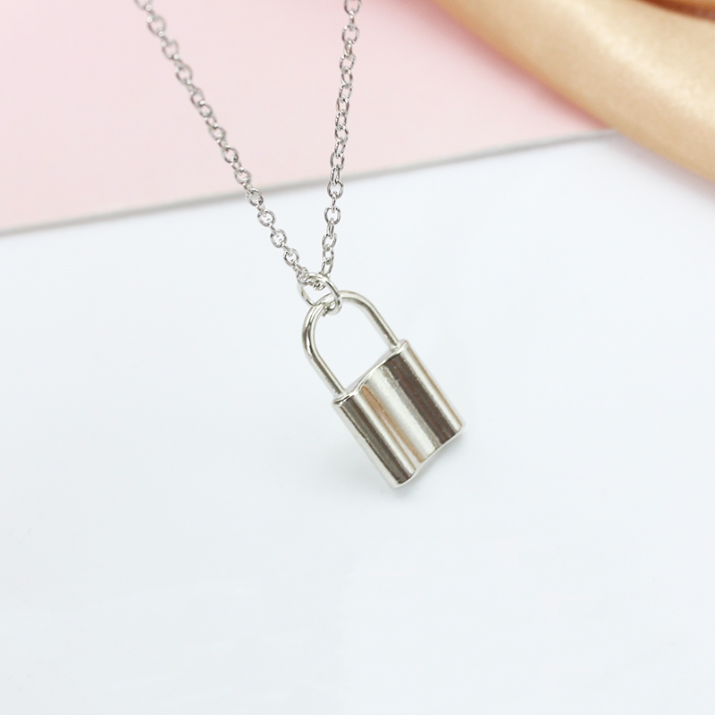 Padlock Pendants Chain Chokers - Men Accessories Aesthetic 评论和价格