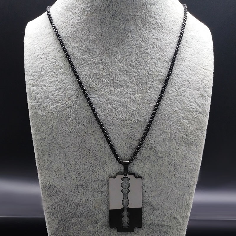 Gothic Blade Razor Pendant Nec - Men Accessories Aesthetic 评论和价格