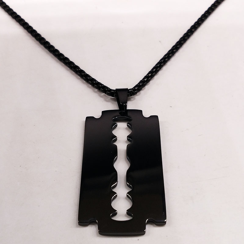 Gothic Blade Razor Pendant Nec - Men Accessories Aesthetic 评论和价格