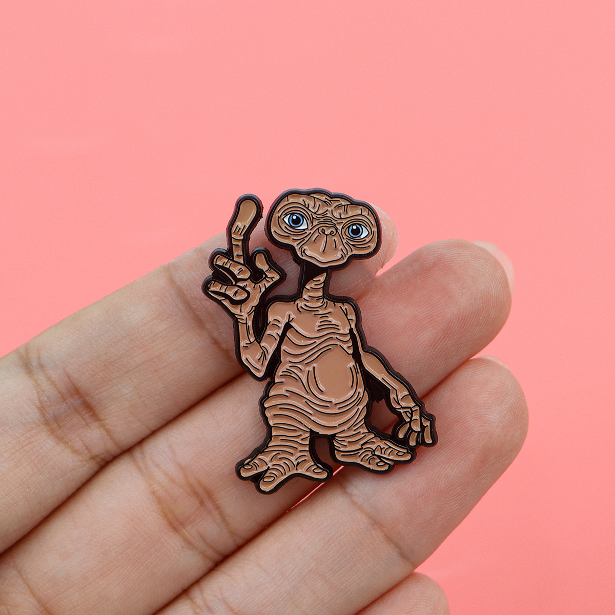 Vintage Funny Alien Enamel Car - Men Accessories Jewelry 评论和价格