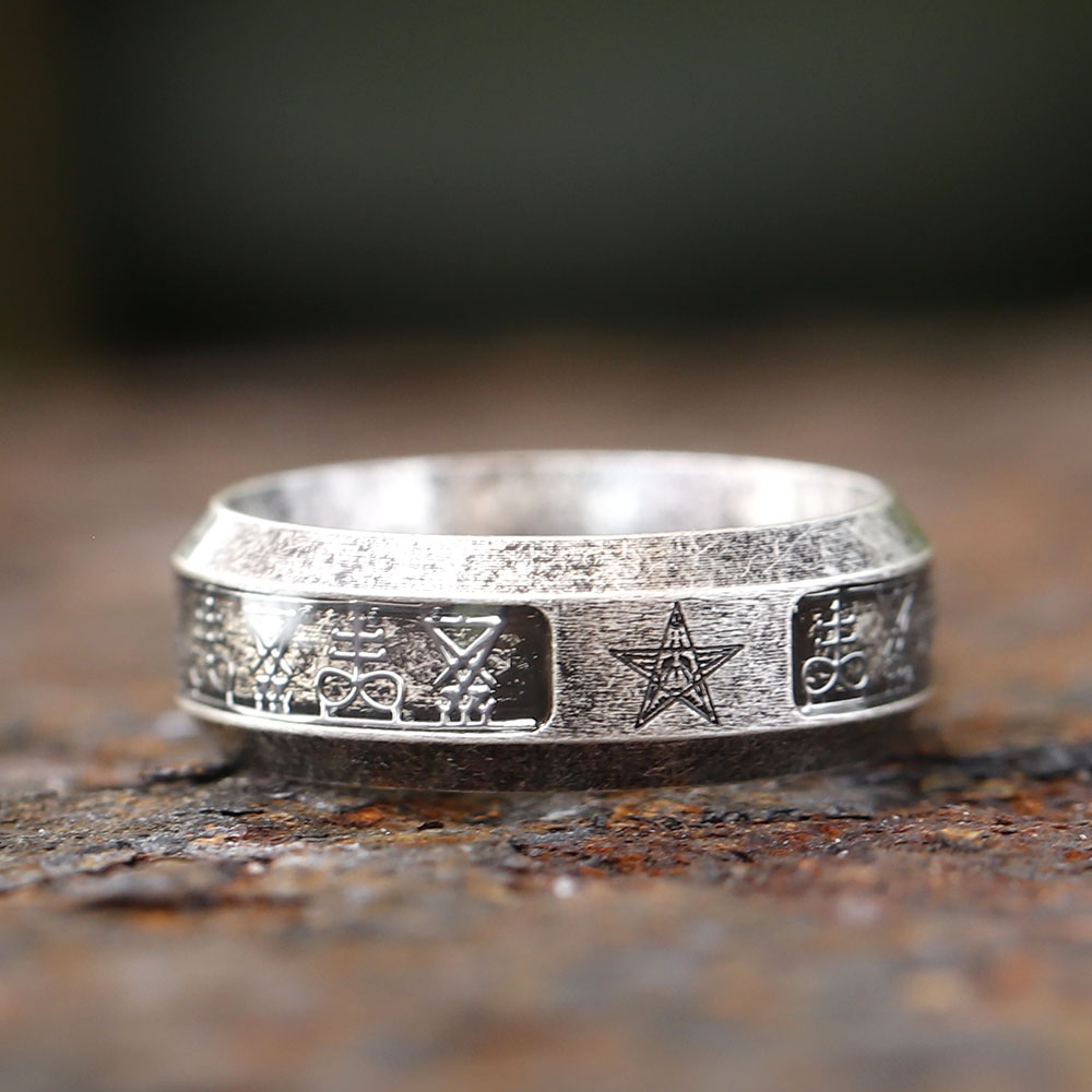 2024 New Vintage Ring Lucifer  - Signet Ring Men 评论和价格
